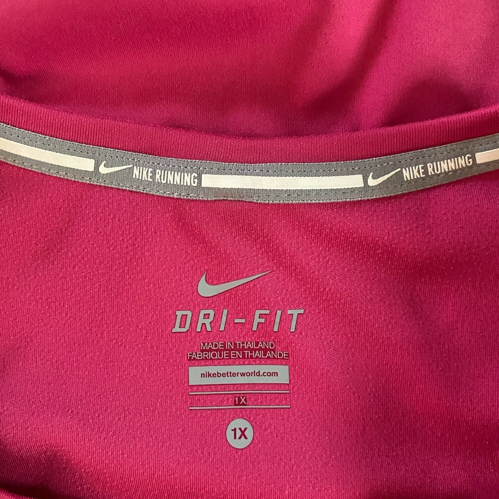 Nike Women’s Dri-FIT T-Shirt - Picture 6 of 6